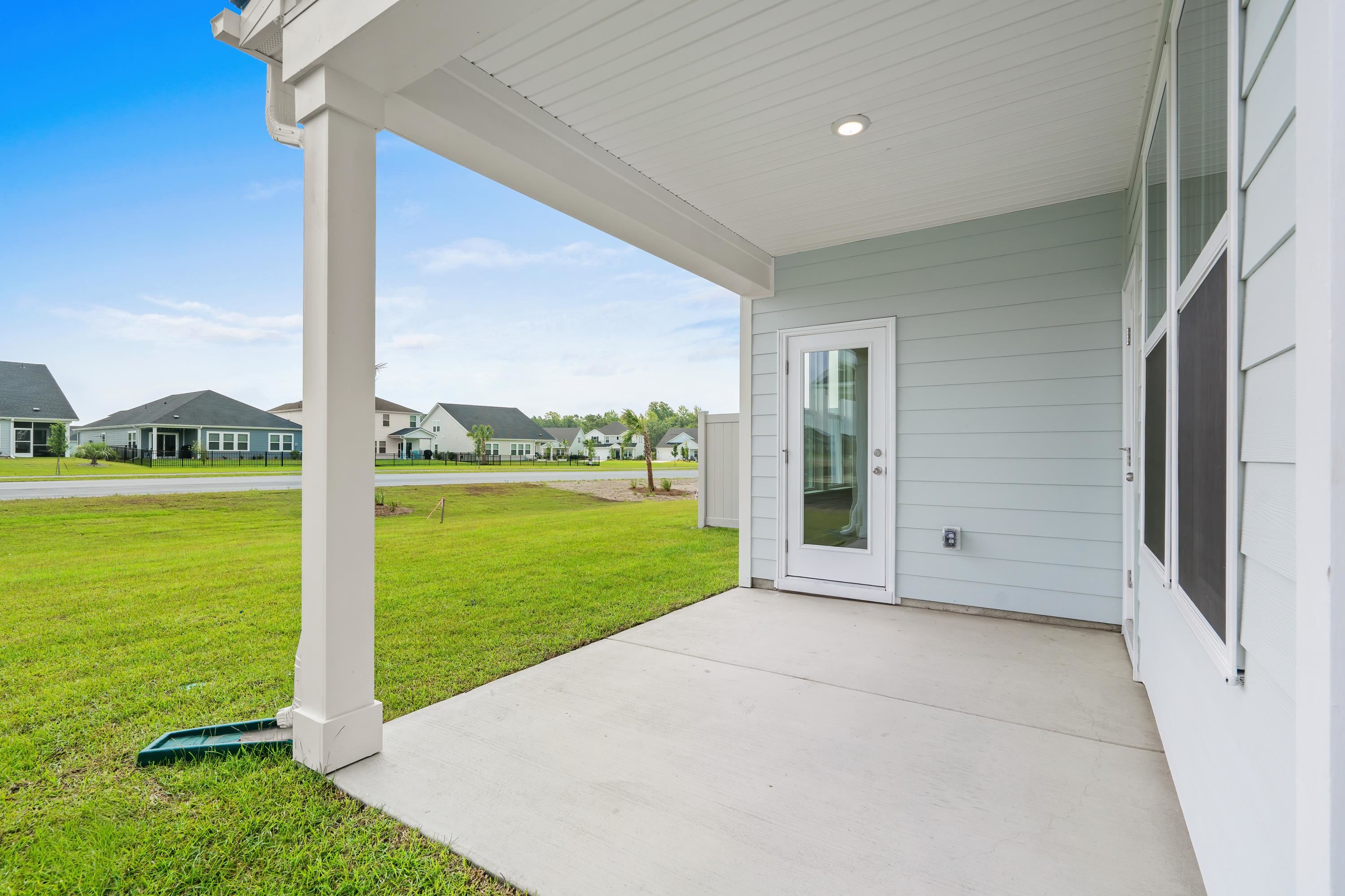 2720 Summer Breeze Ln Property Photo 25