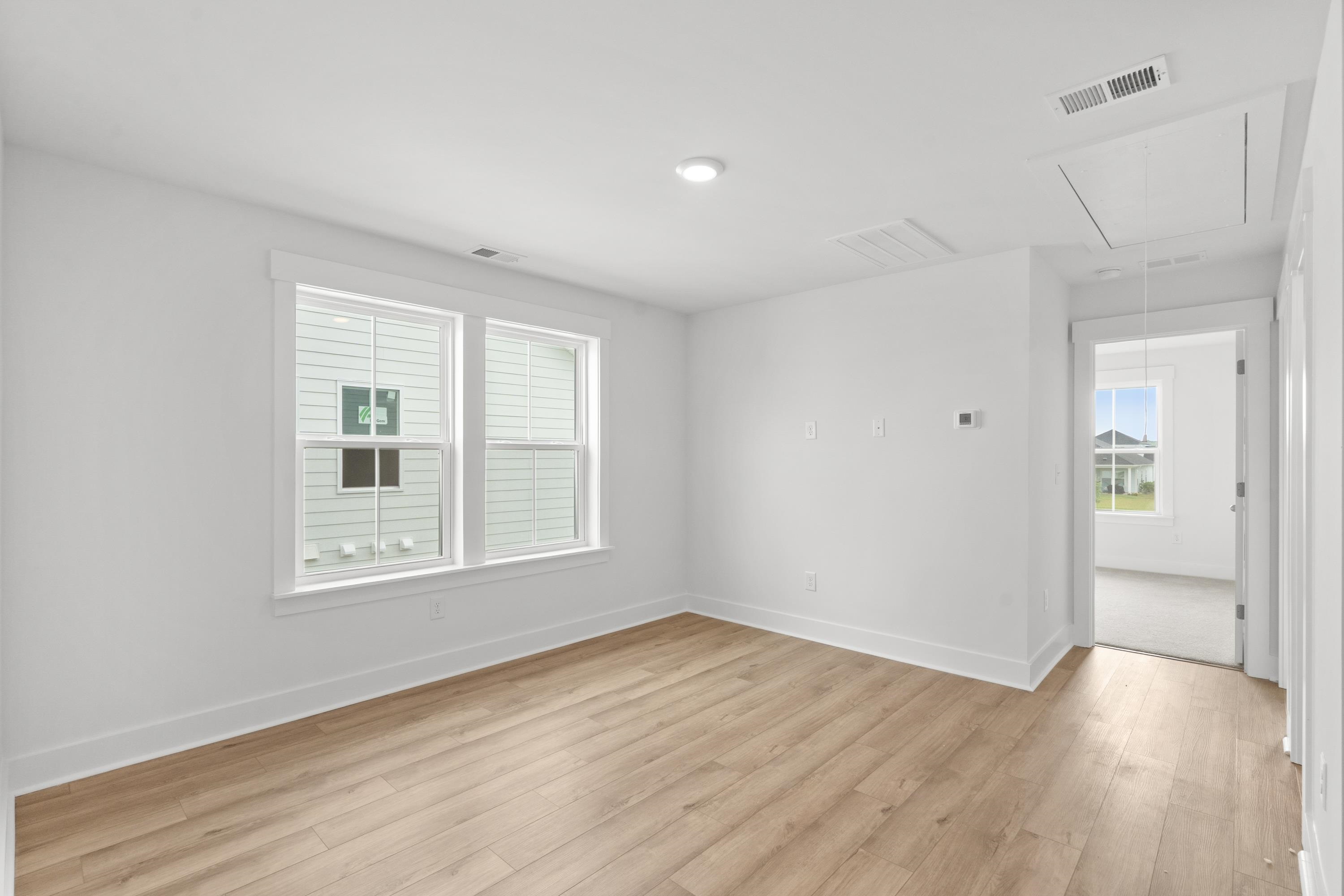 2720 Summer Breeze Ln Property Photo 34