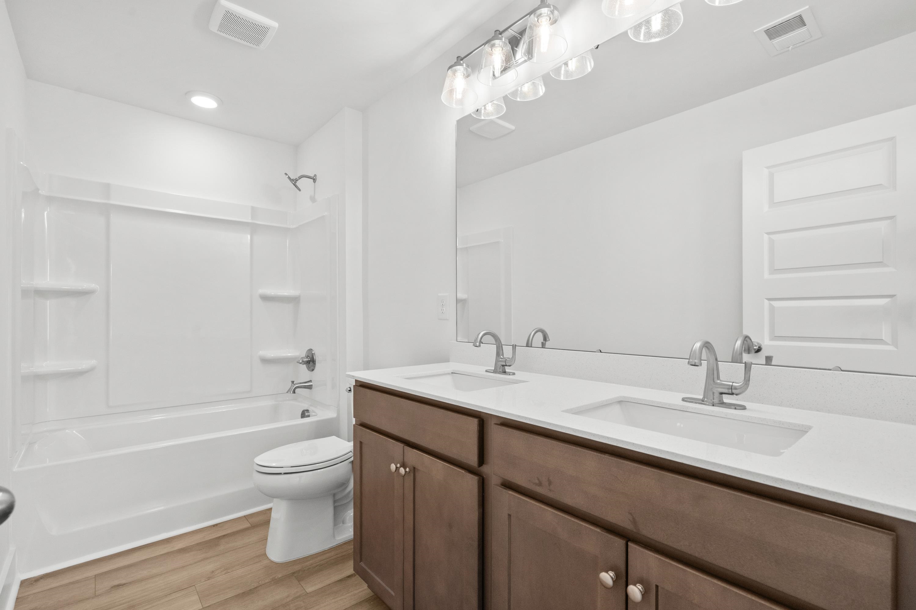 2720 Summer Breeze Ln Property Photo 43