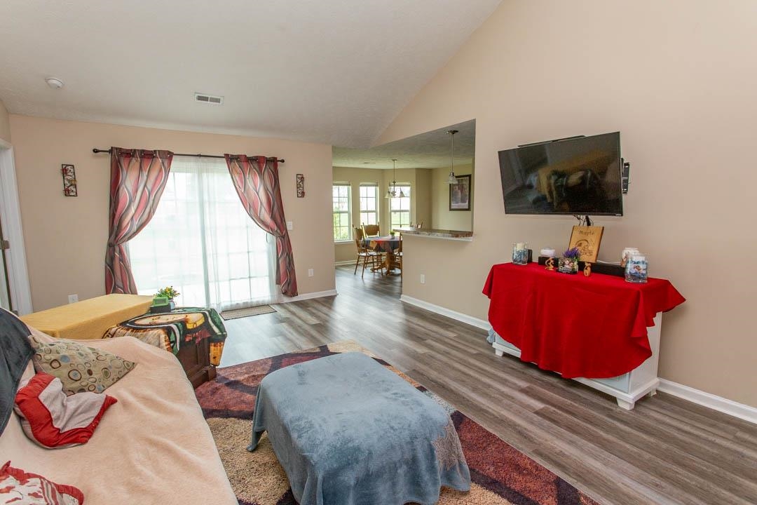 333 Carolina Springs Ct. Property Photo 4
