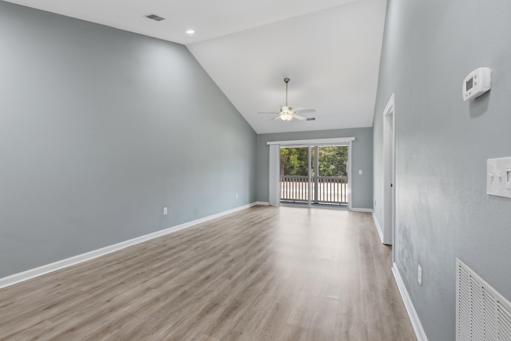 1242 River Oaks Dr. Property Photo 6