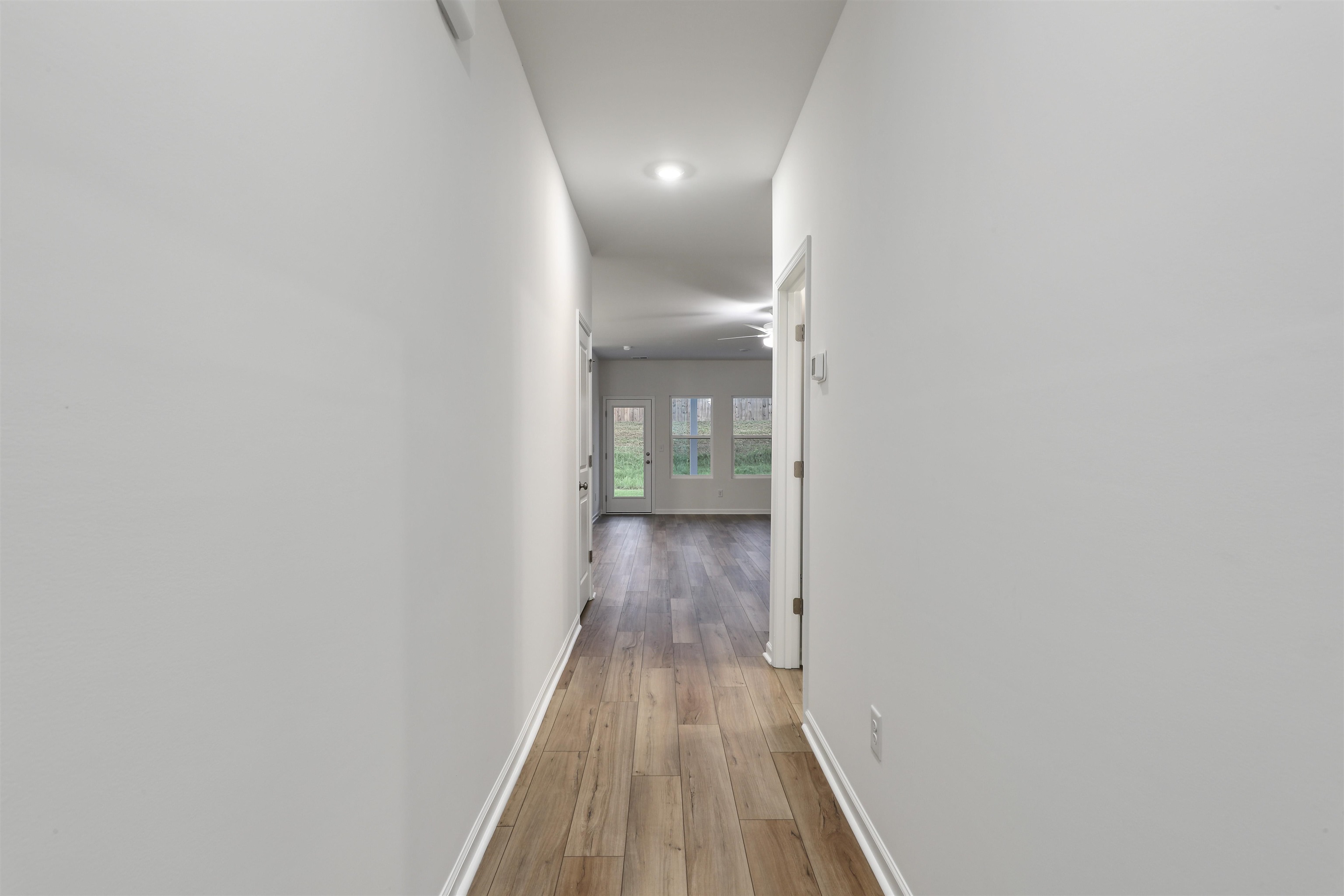 468 Meadow Sweet Pl Property Photo 12