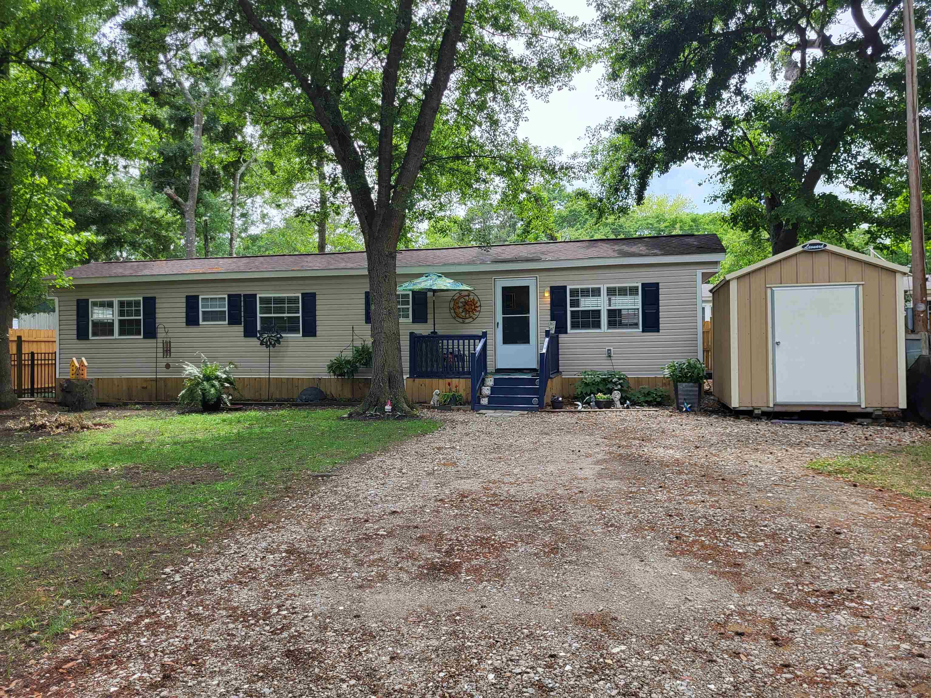428 East Surfwind Dr. Property Photo 1