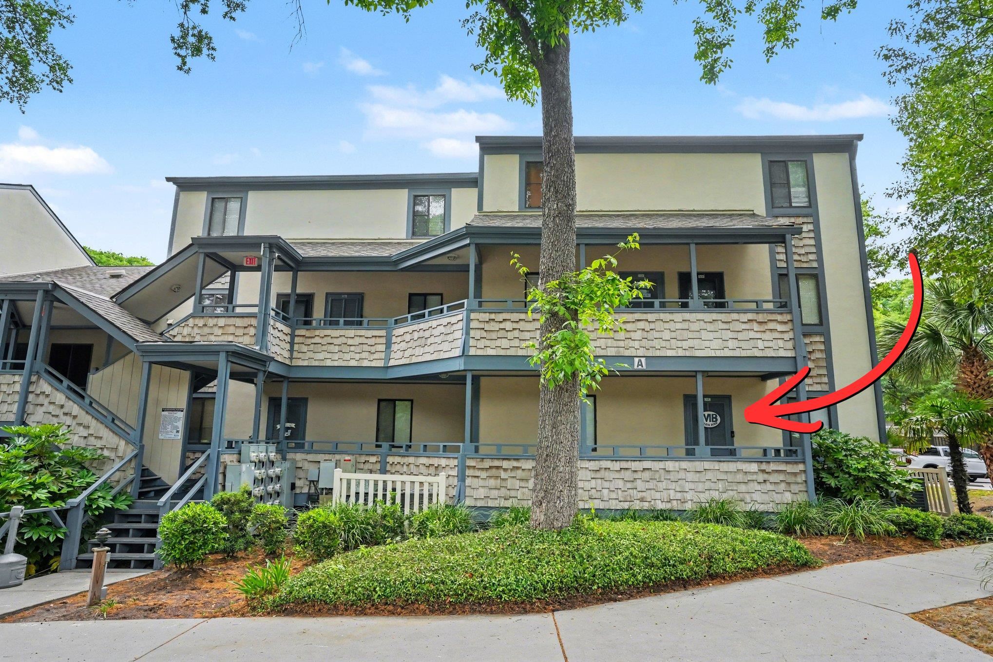 250 Maison Dr. Property Photo 2