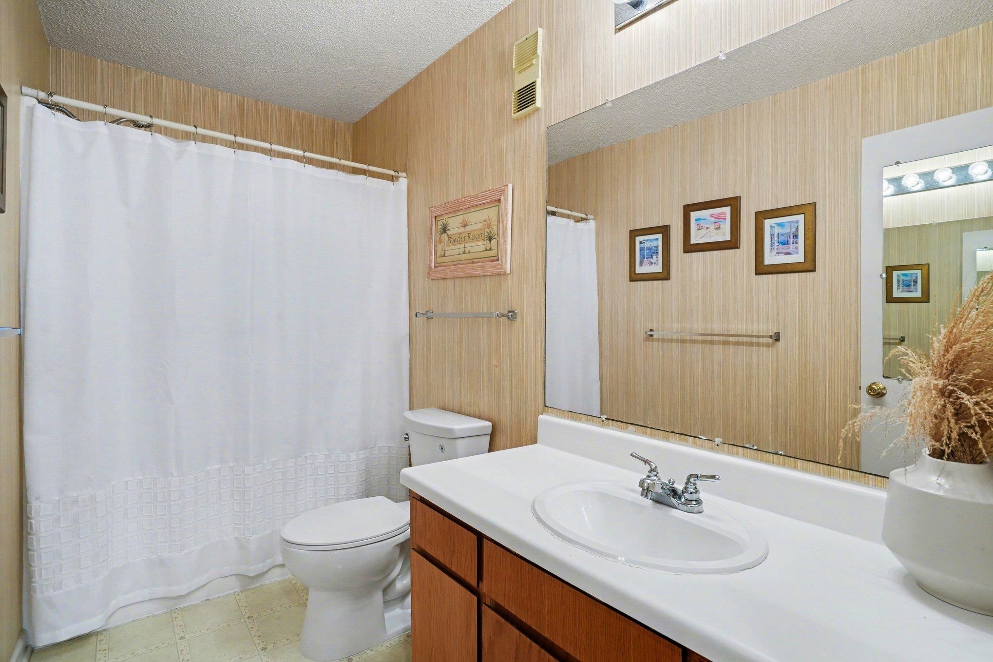 250 Maison Dr. Property Photo 18