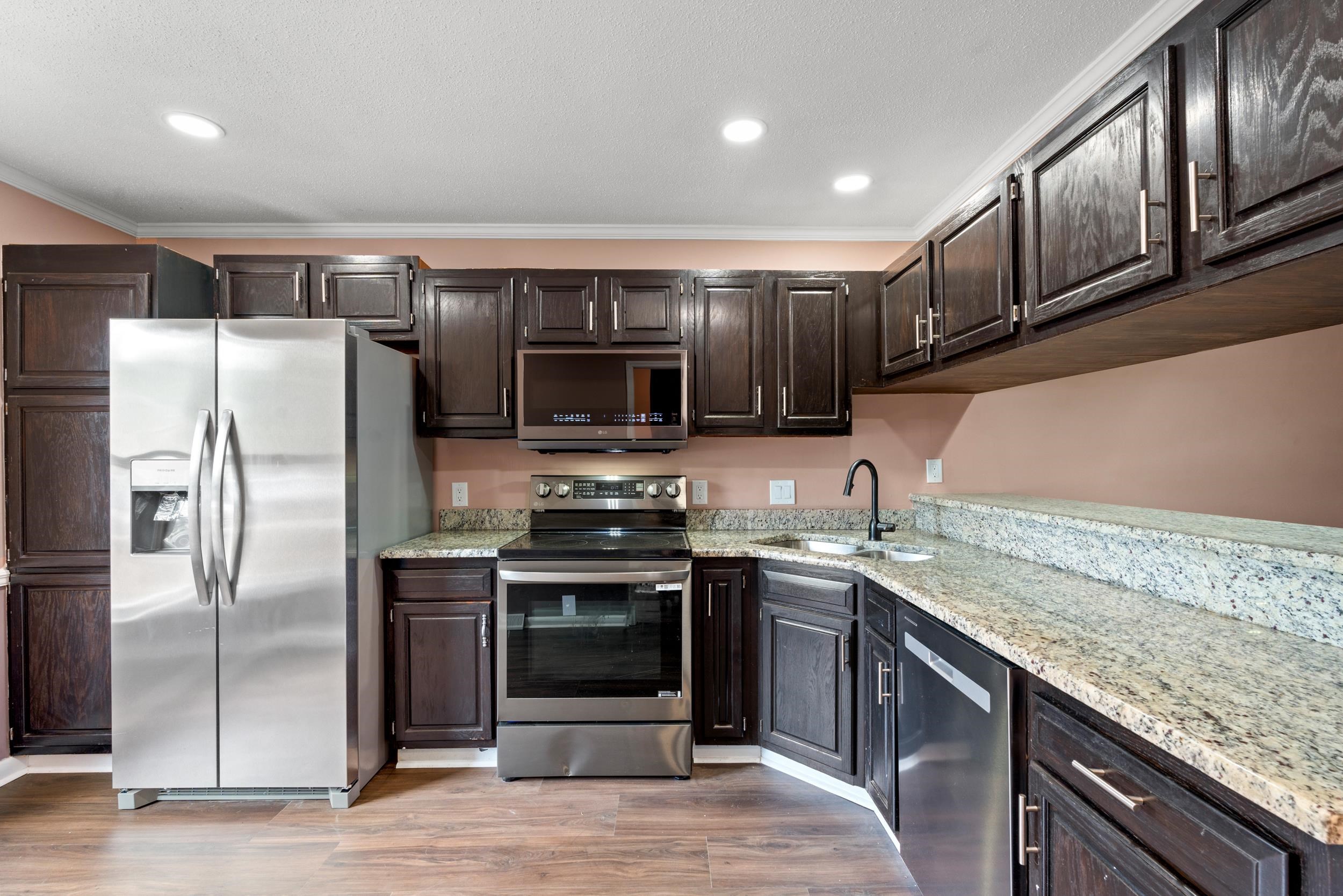 4840 Moss Creek Loop Property Photo 5