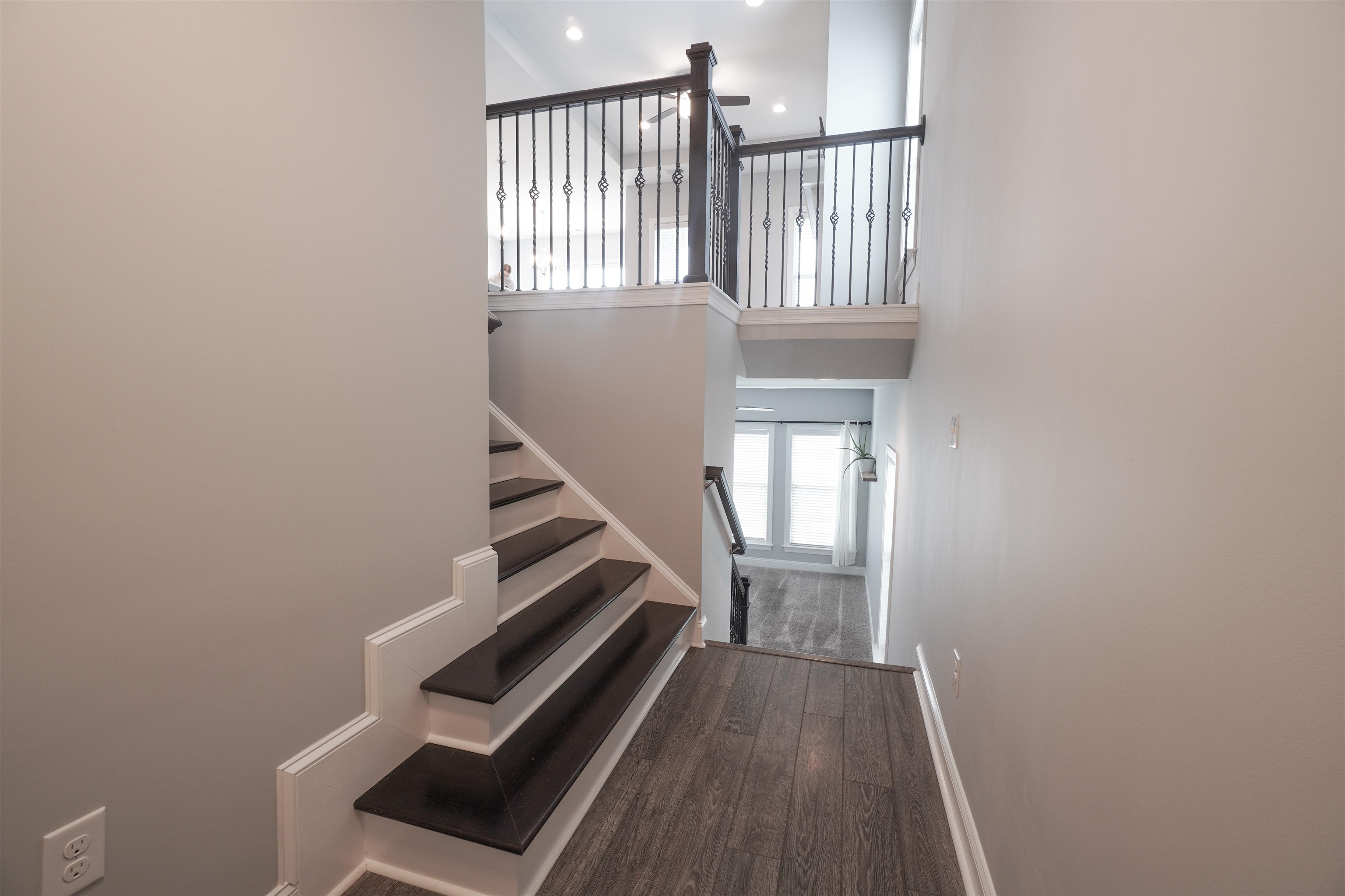 100 Splendor Circle Property Photo 3