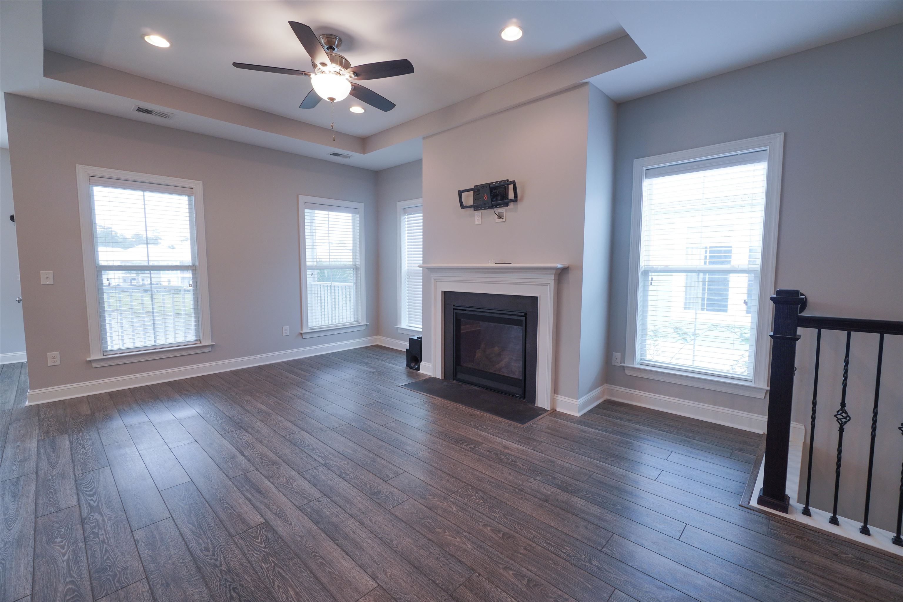 100 Splendor Circle Property Photo 8
