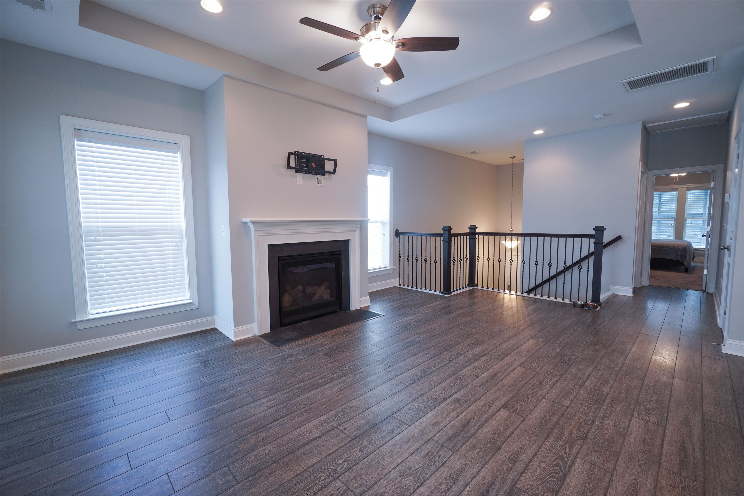 100 Splendor Circle Property Photo 9