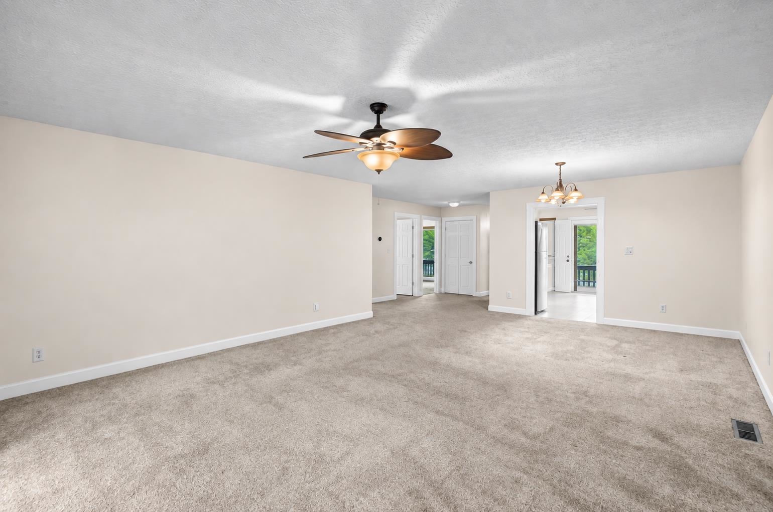 404 N 72nd Ave. Property Photo 16