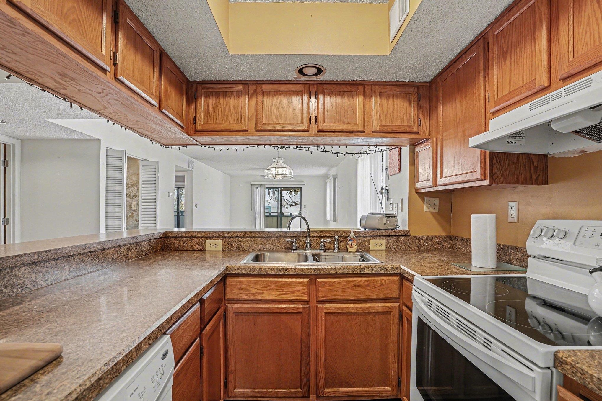250 Maison Dr. Property Photo 11