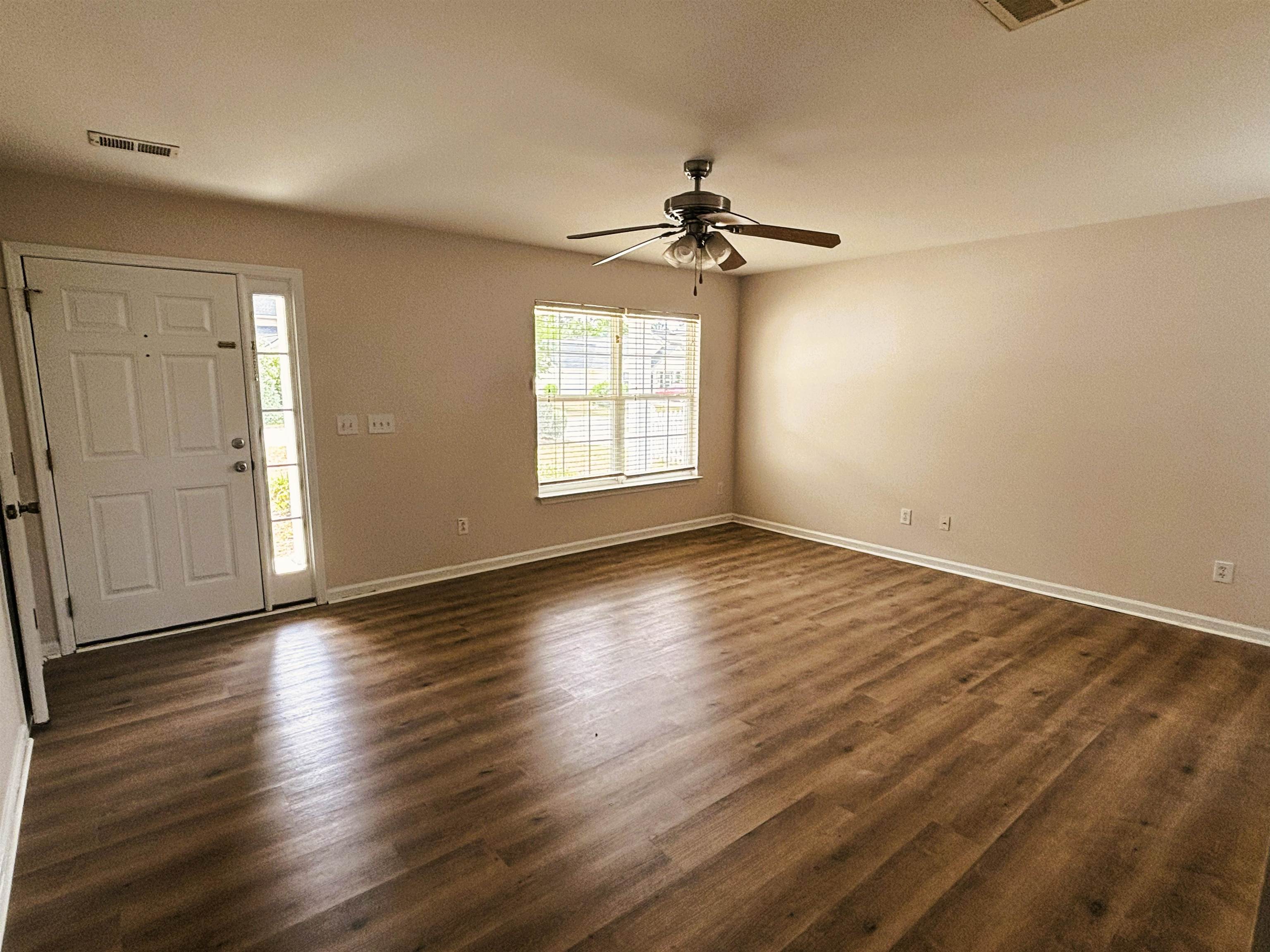 9050 Gatewick Ct. Property Photo 3
