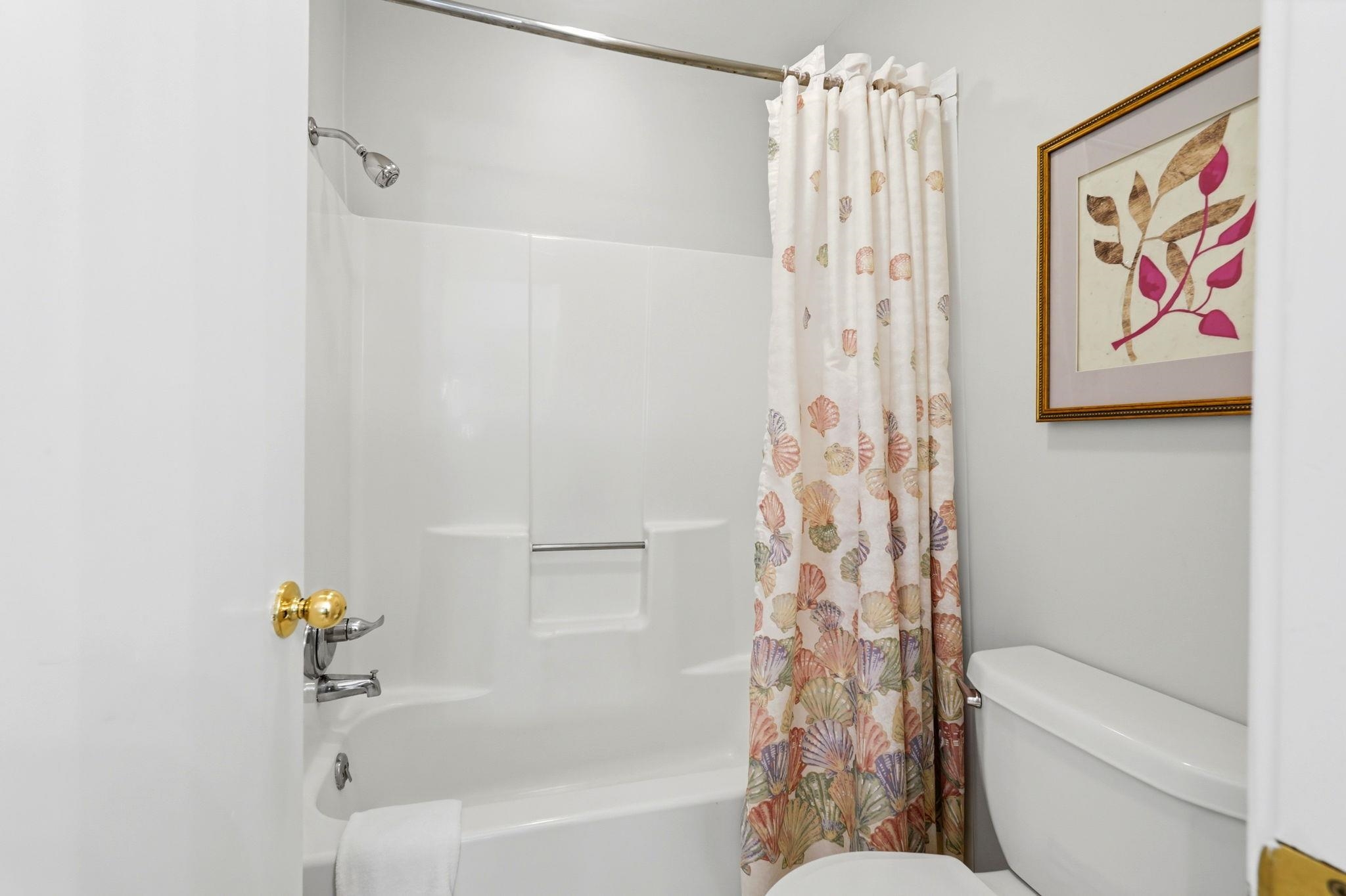 110 Hartland Dr. Property Photo 22