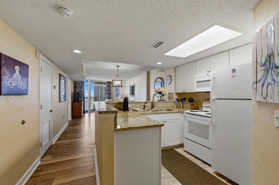 161 Seawatch Dr. Property Photo 4