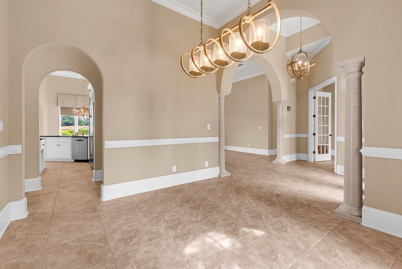 9031 Bella Verde Ct. Property Photo 6