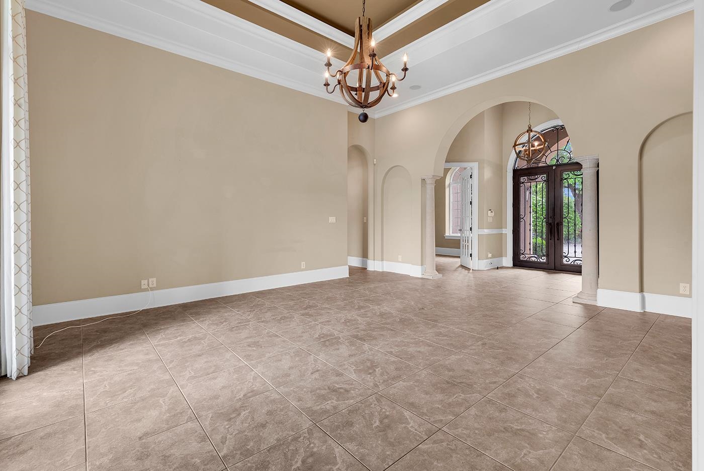 9031 Bella Verde Ct. Property Photo 16