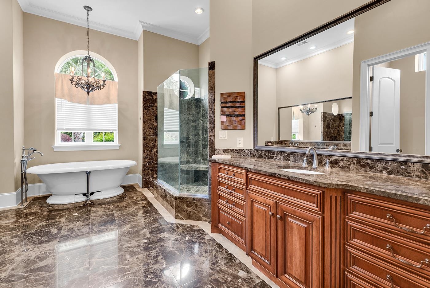 9031 Bella Verde Ct. Property Photo 22
