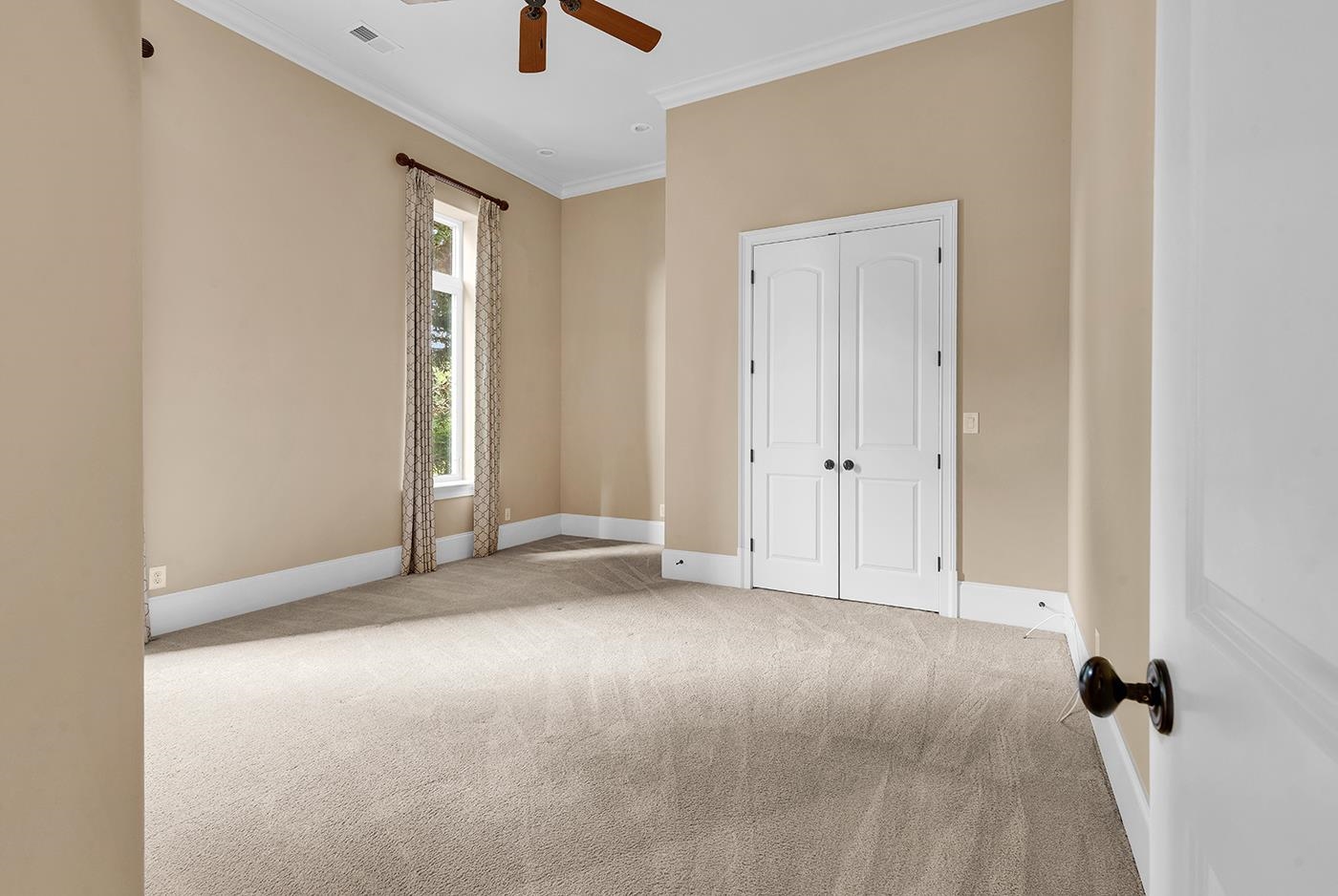 9031 Bella Verde Ct. Property Photo 30