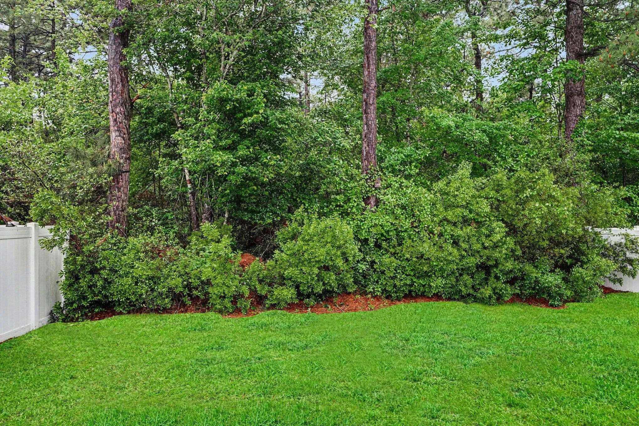 400 Stafford Dr. Property Photo 24