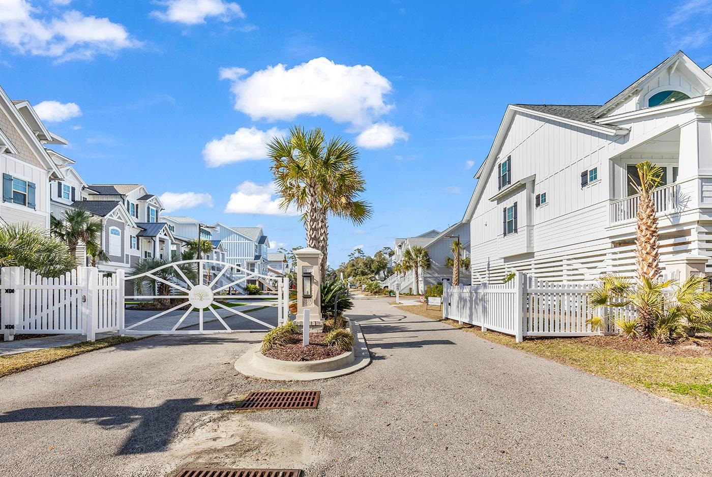 5323 Ocean Village Dr. Property Photo 3