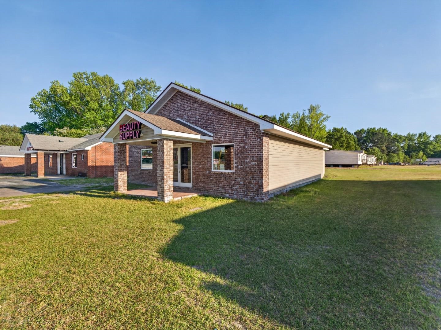 2143 Boatwright Rd Property Photo 3