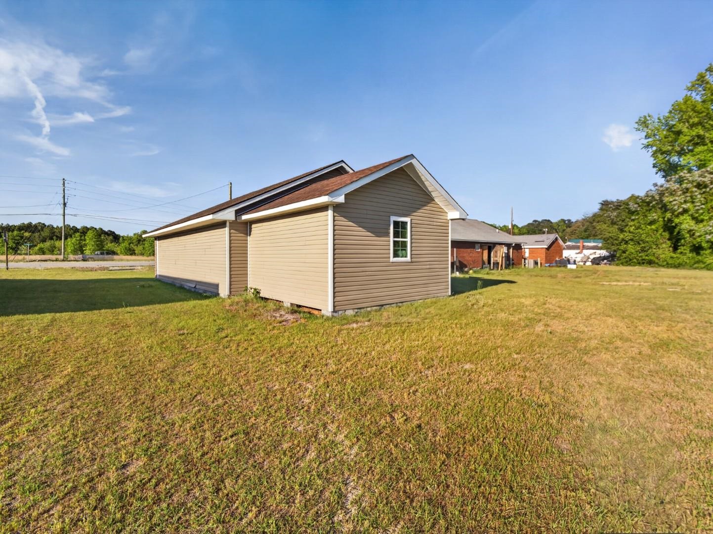 2143 Boatwright Rd Property Photo 4