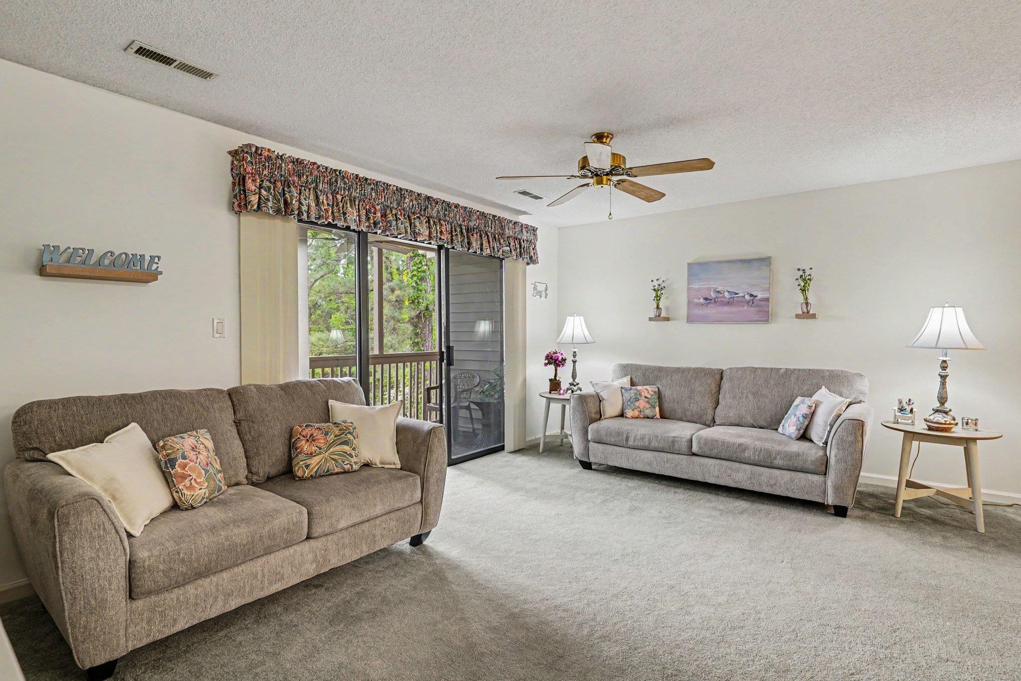 1095 Plantation Dr. W Property Photo 3