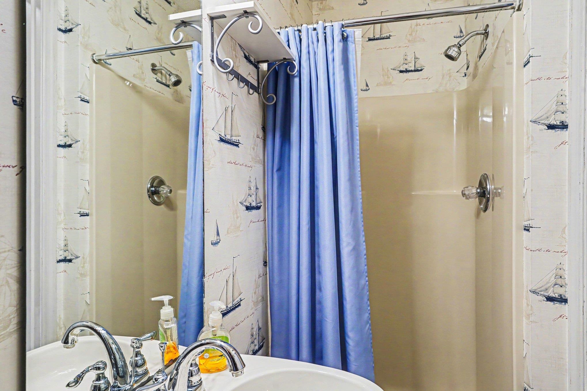 1095 Plantation Dr. W Property Photo 20