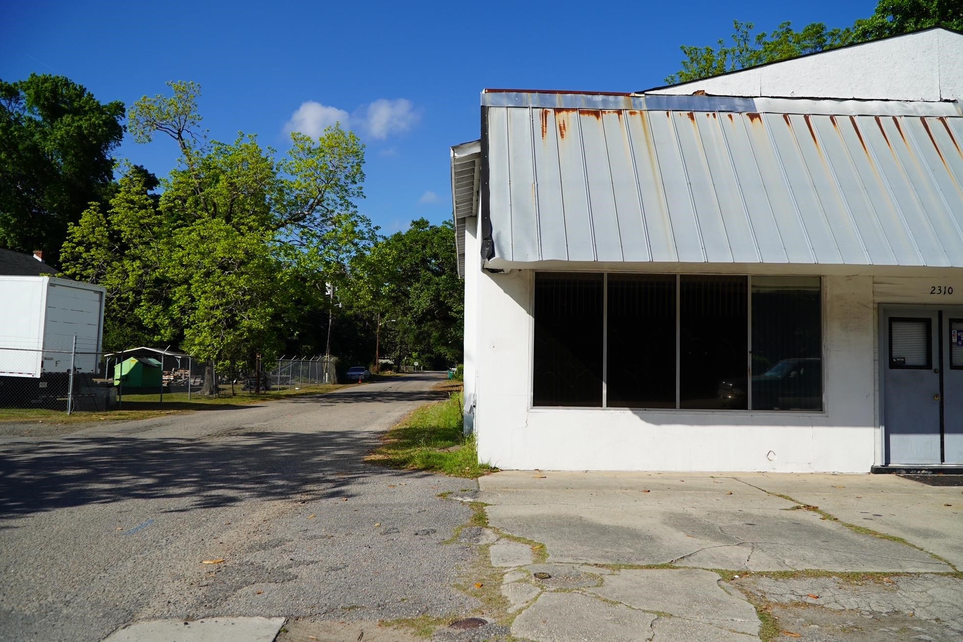 2310 Highmarket St. Property Photo 5