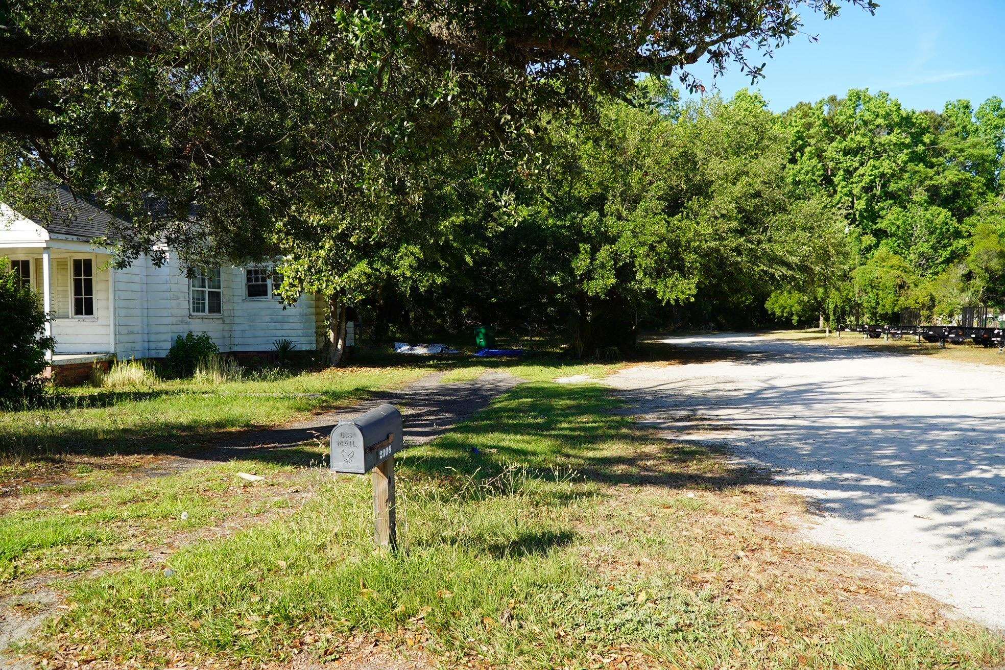 2310 Highmarket St. Property Photo 16