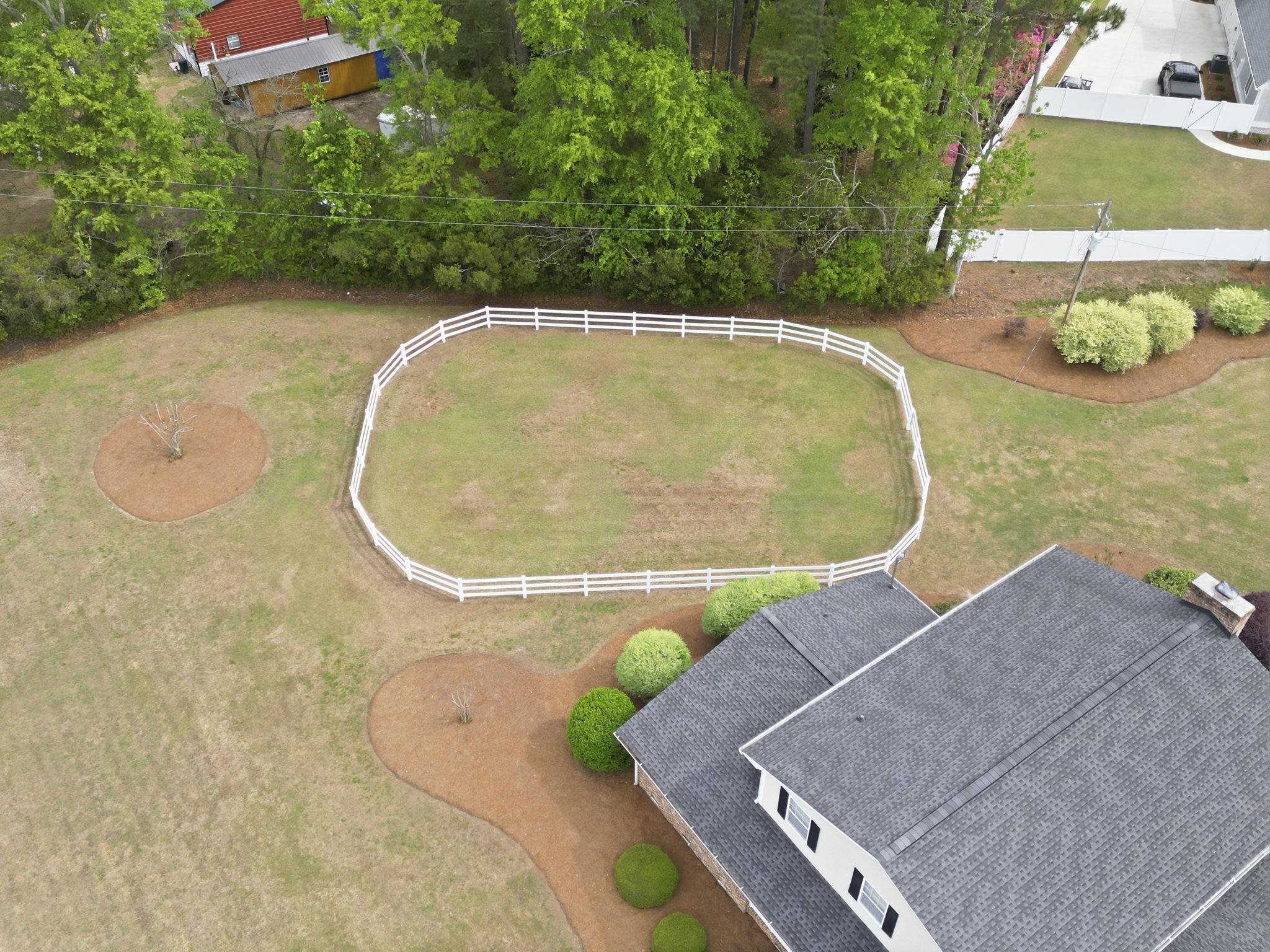 3725 Willow Springs Rd. Property Photo 4