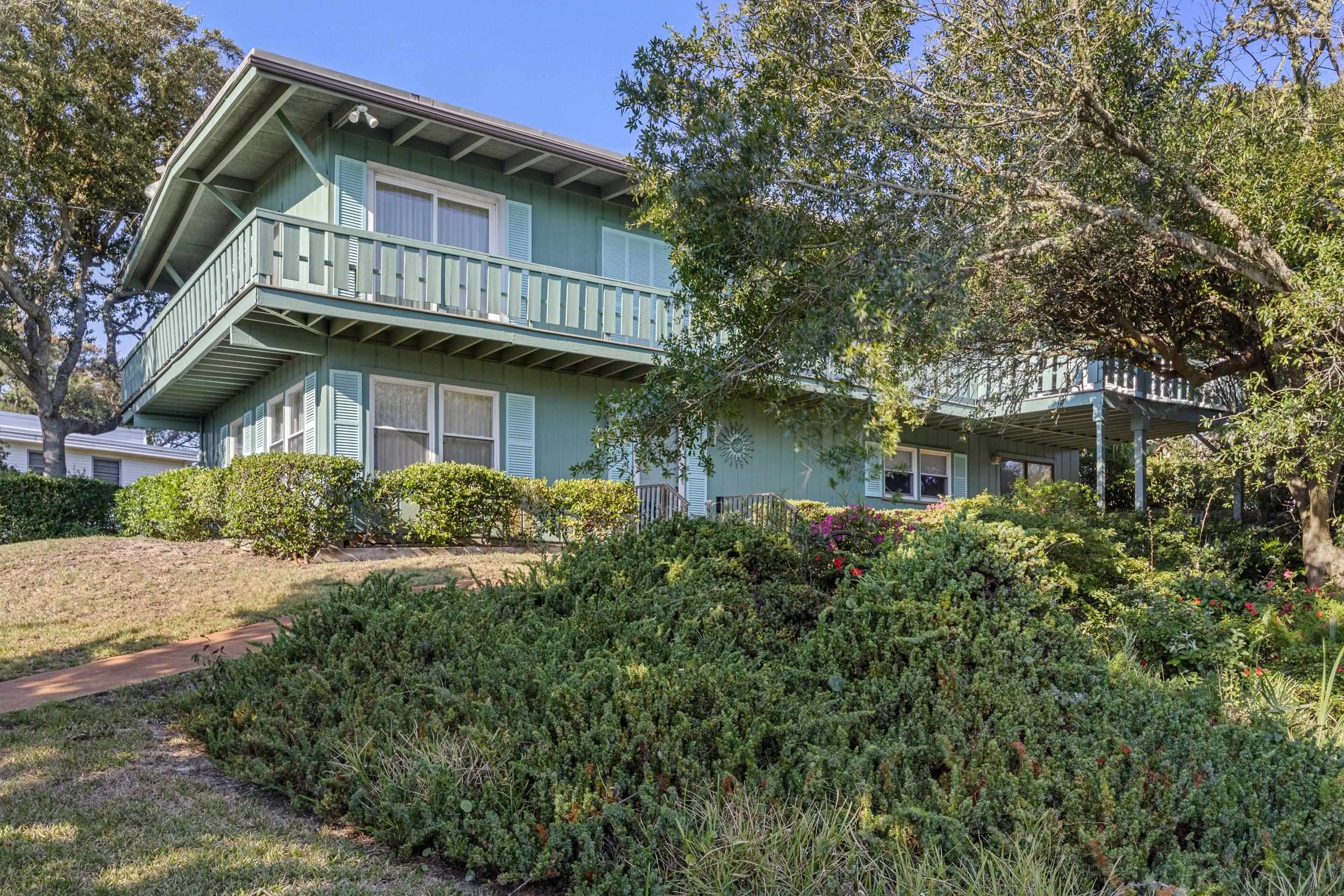 1000 Strand Ave. Property Photo 1