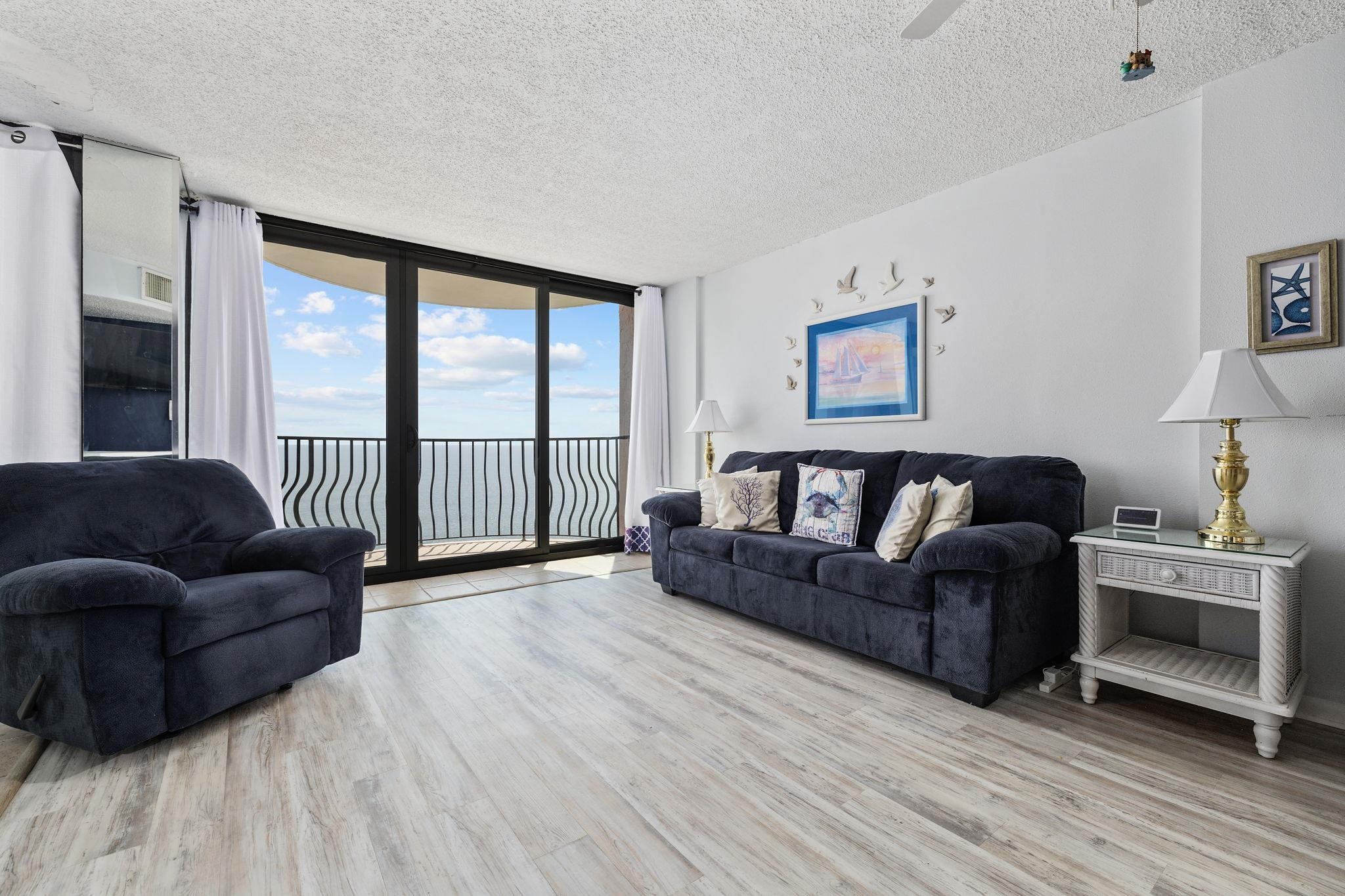2500 N Ocean Blvd. Property Photo 6