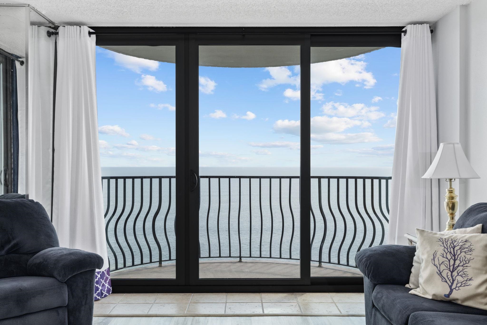 2500 N Ocean Blvd. Property Photo 10
