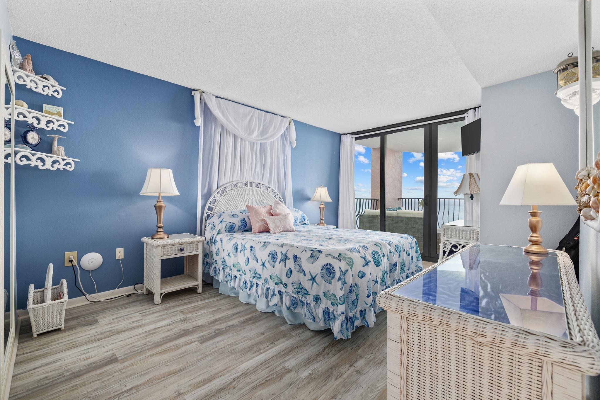 2500 N Ocean Blvd. Property Photo 13