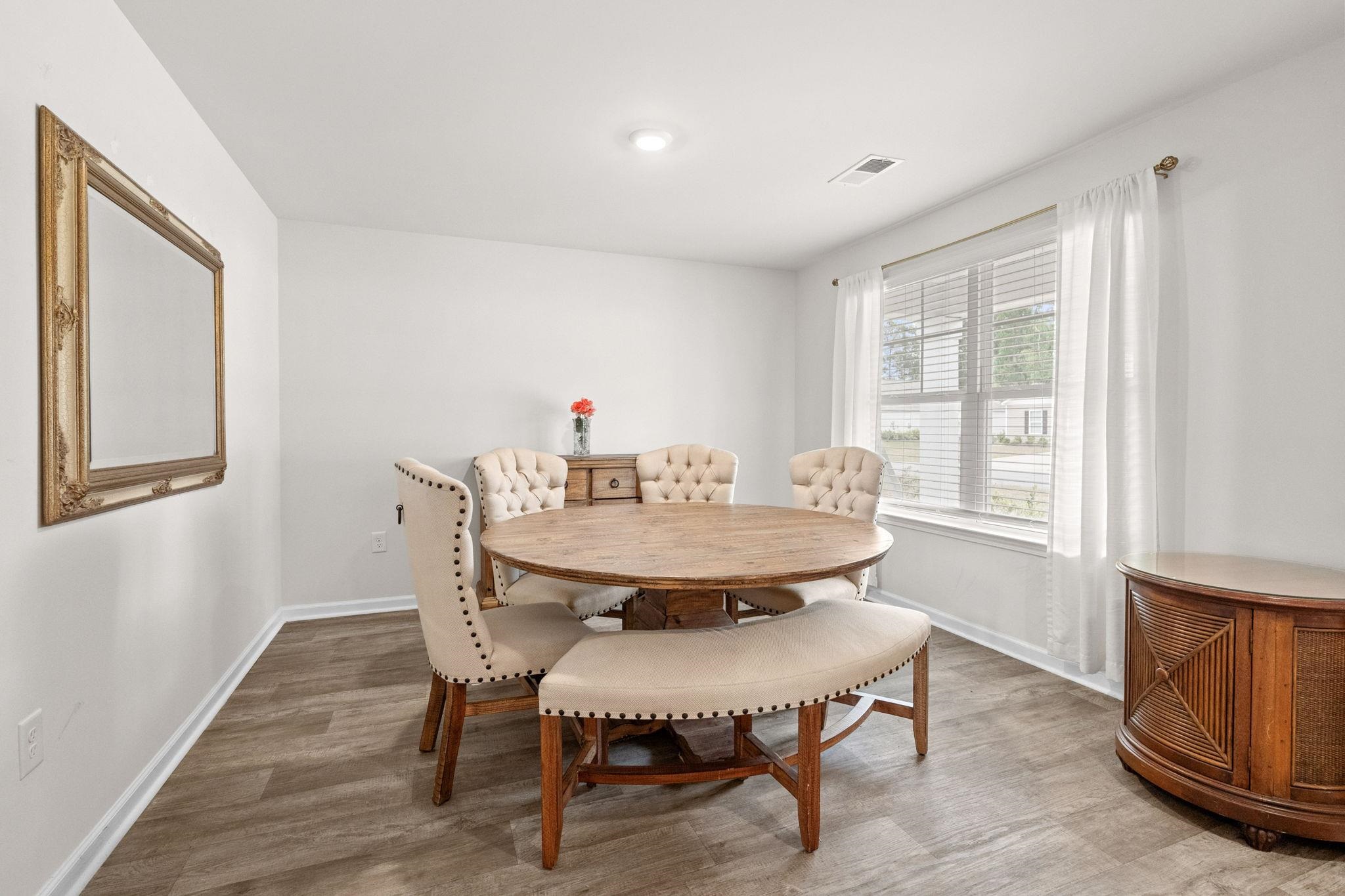 205 Seasons Trace Loop Property Photo 8