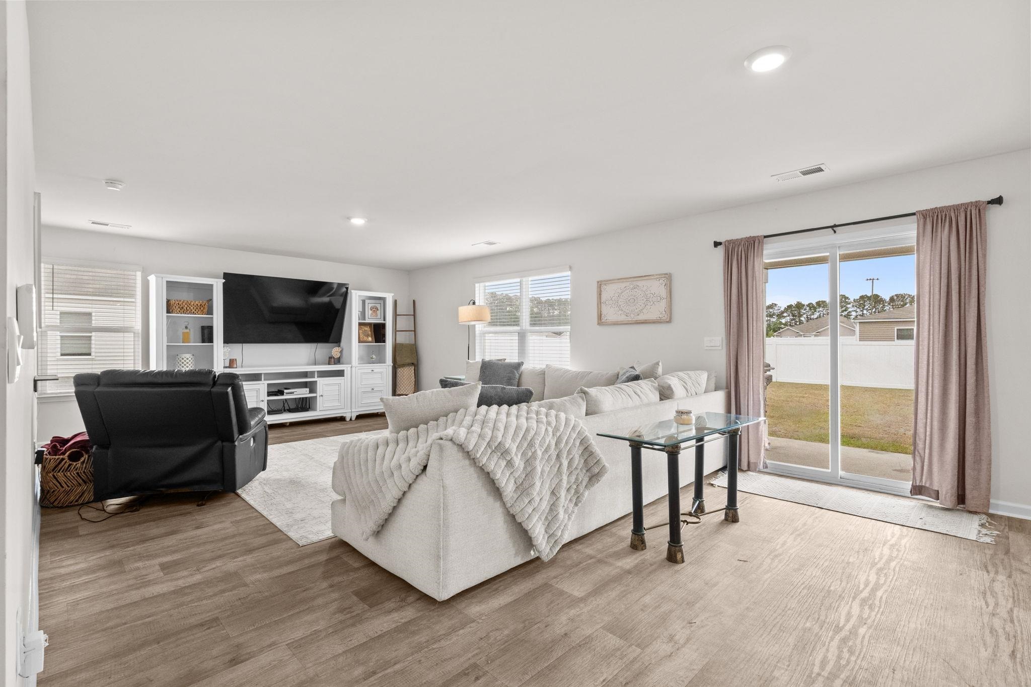205 Seasons Trace Loop Property Photo 10