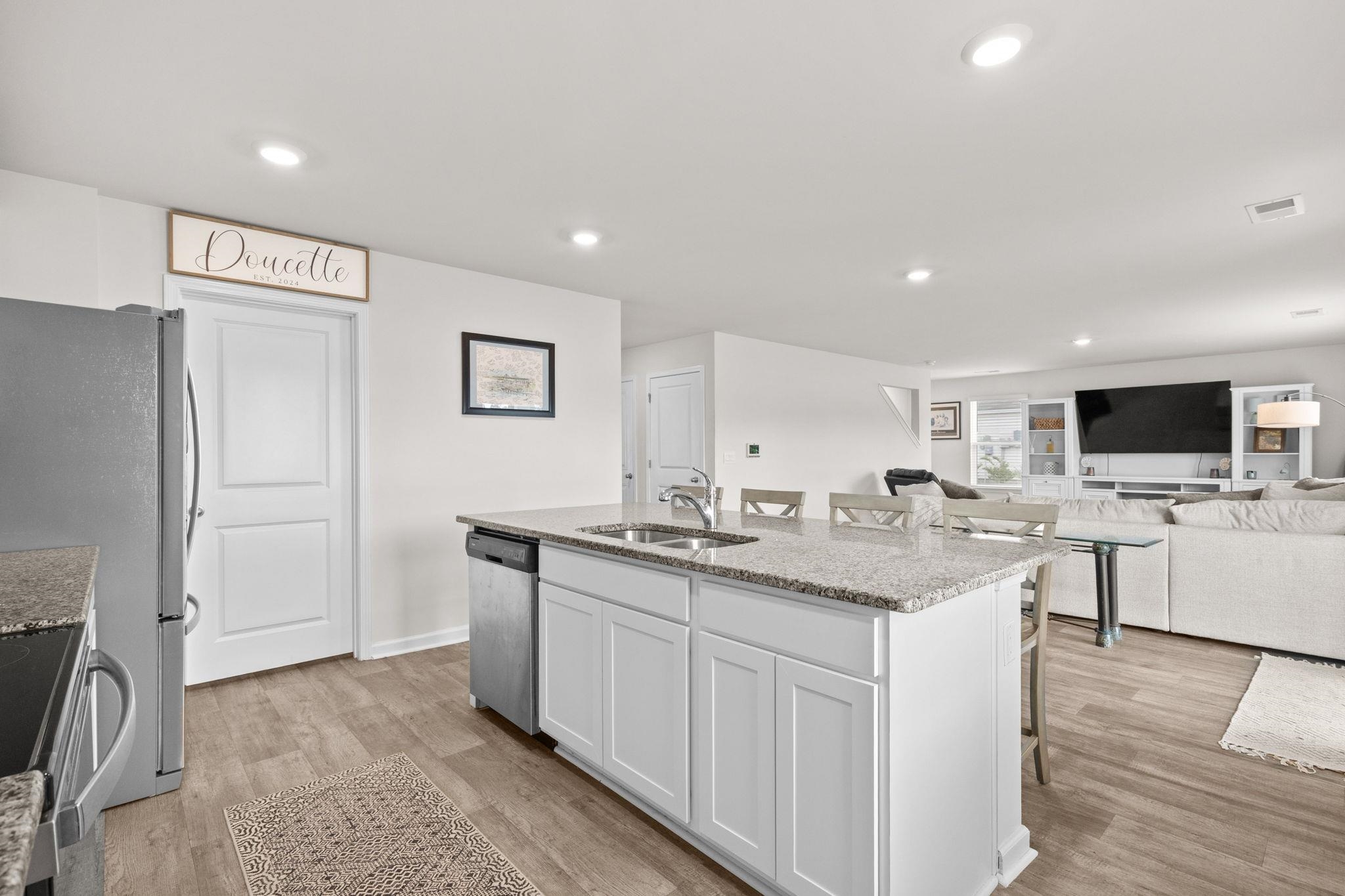 205 Seasons Trace Loop Property Photo 17