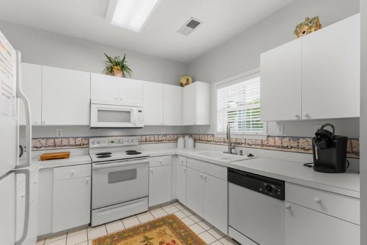 5751 Oyster Catcher Dr. Property Photo 6