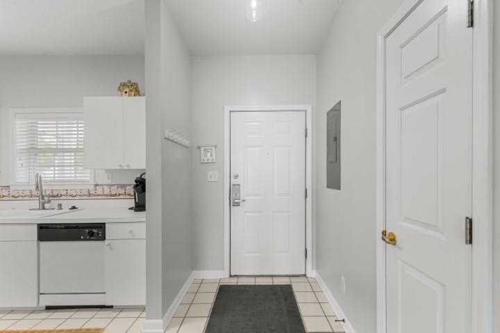 5751 Oyster Catcher Dr. Property Photo 7