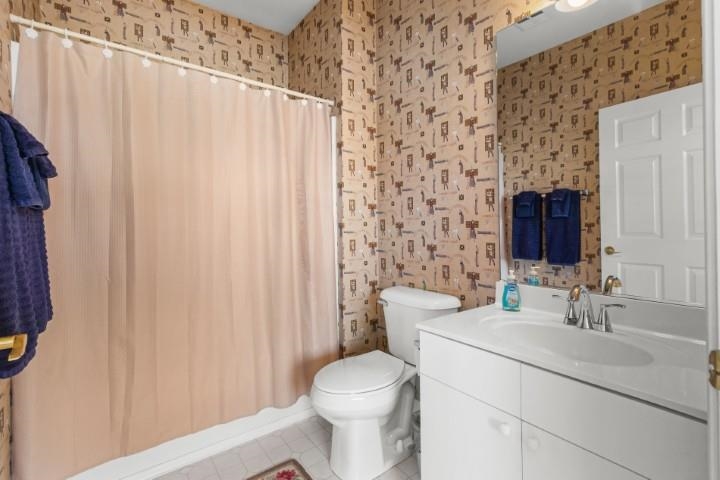 5751 Oyster Catcher Dr. Property Photo 27