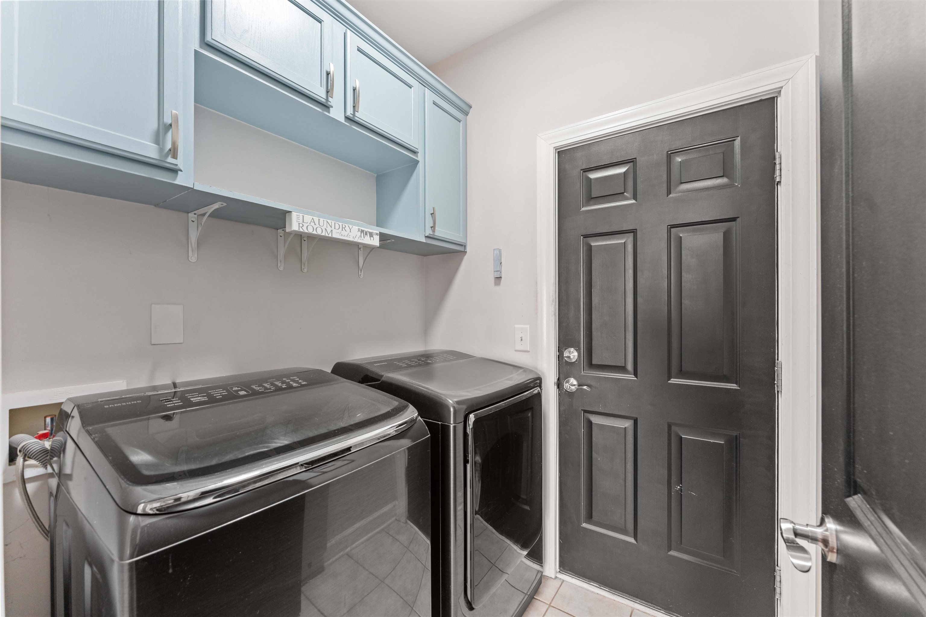 4301 Marshwood Dr. Property Photo 23