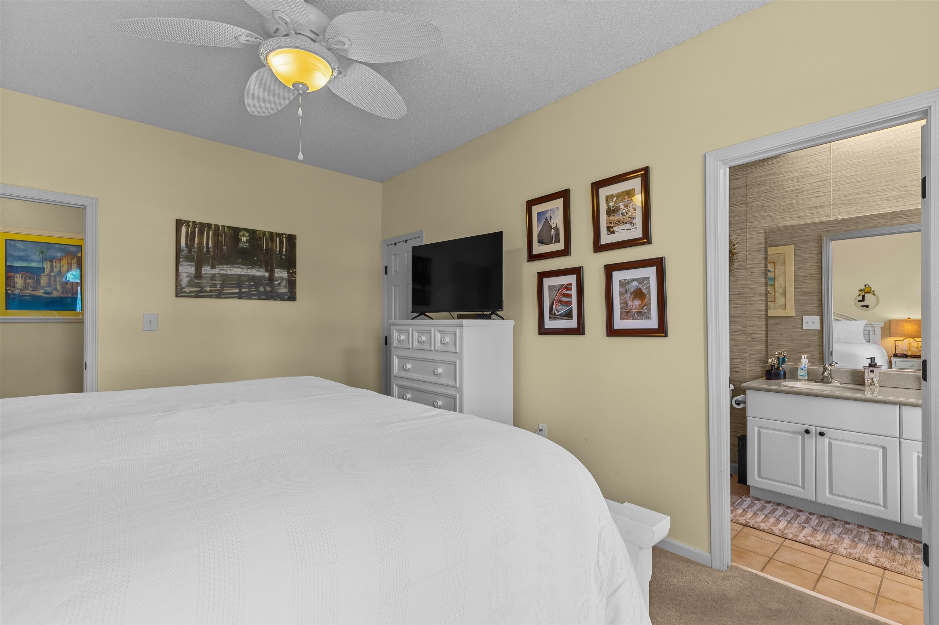 9776 Leyland Dr. Property Photo 6