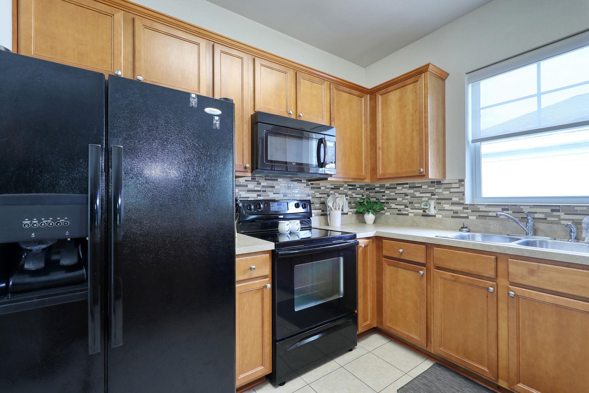 6253 Catalina Dr. Property Photo 5