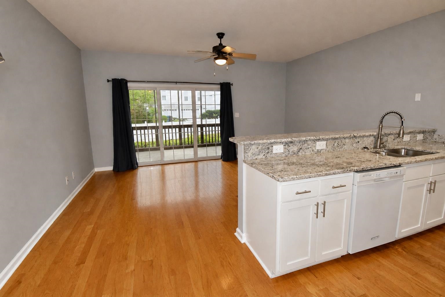 4840 Moss Creek Loop Property Photo 5