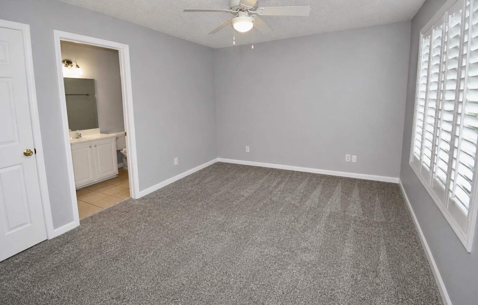 4840 Moss Creek Loop Property Photo 24
