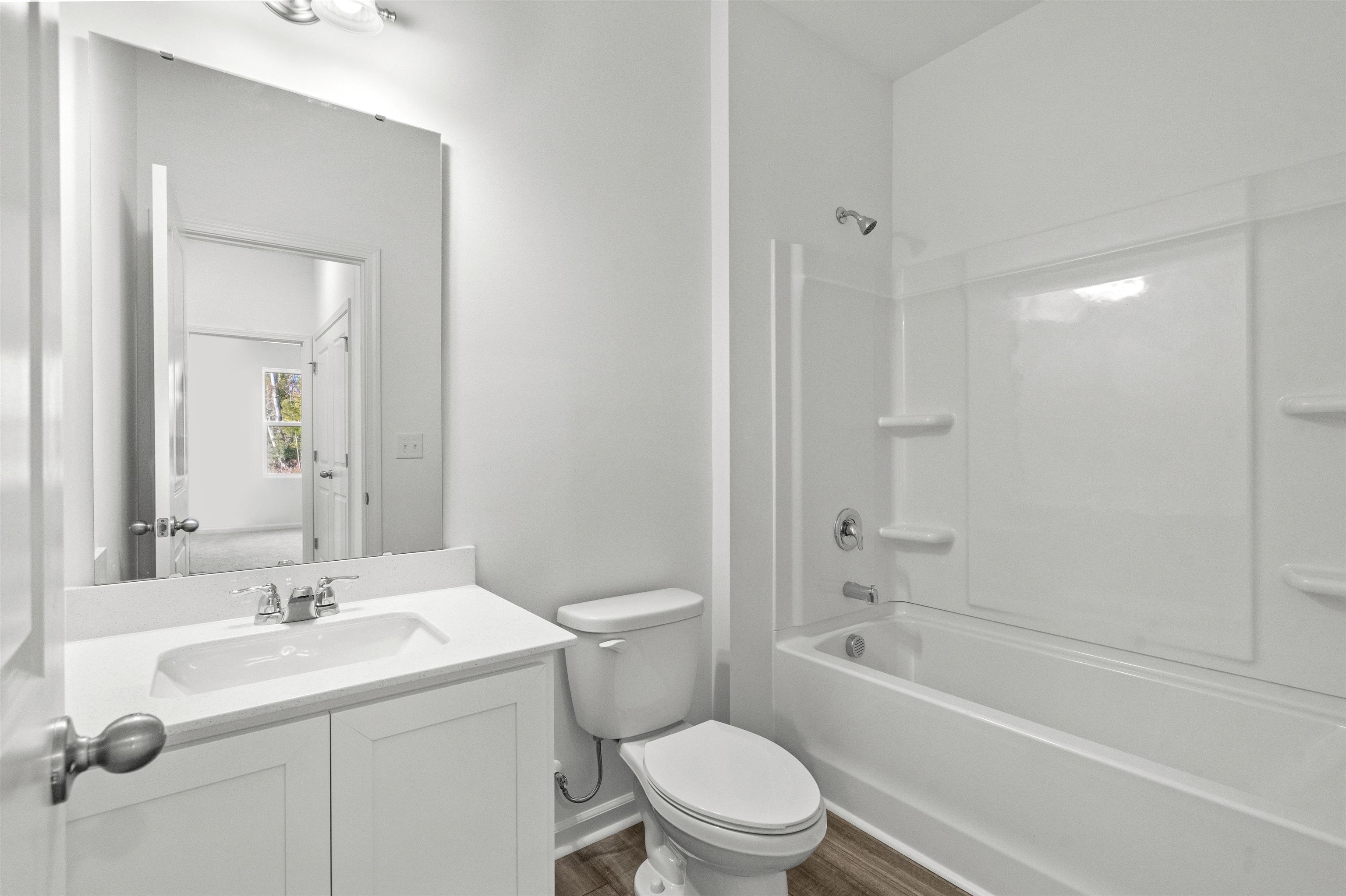 140 Admiral St Property Photo 9