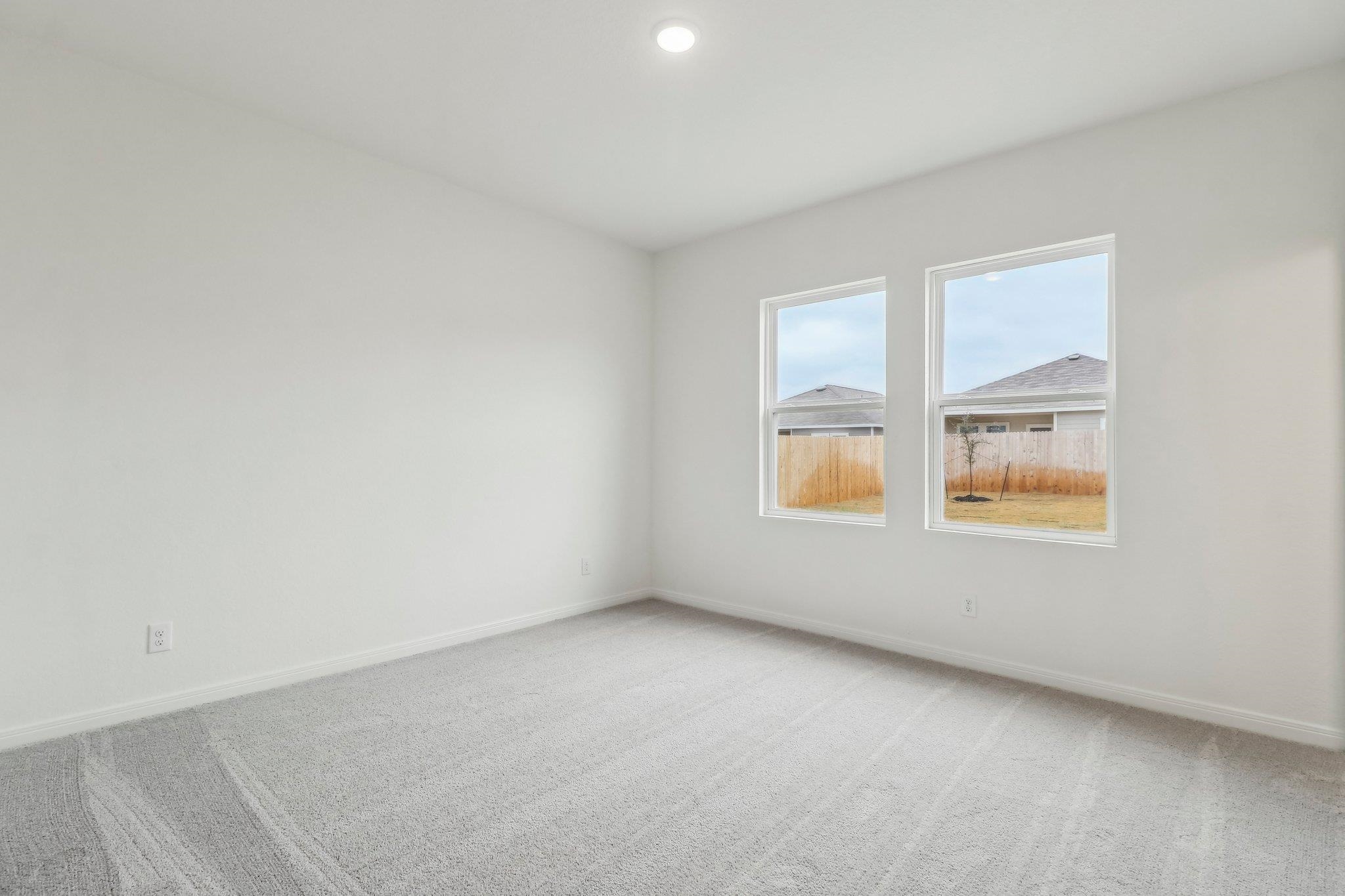 140 Admiral St Property Photo 10