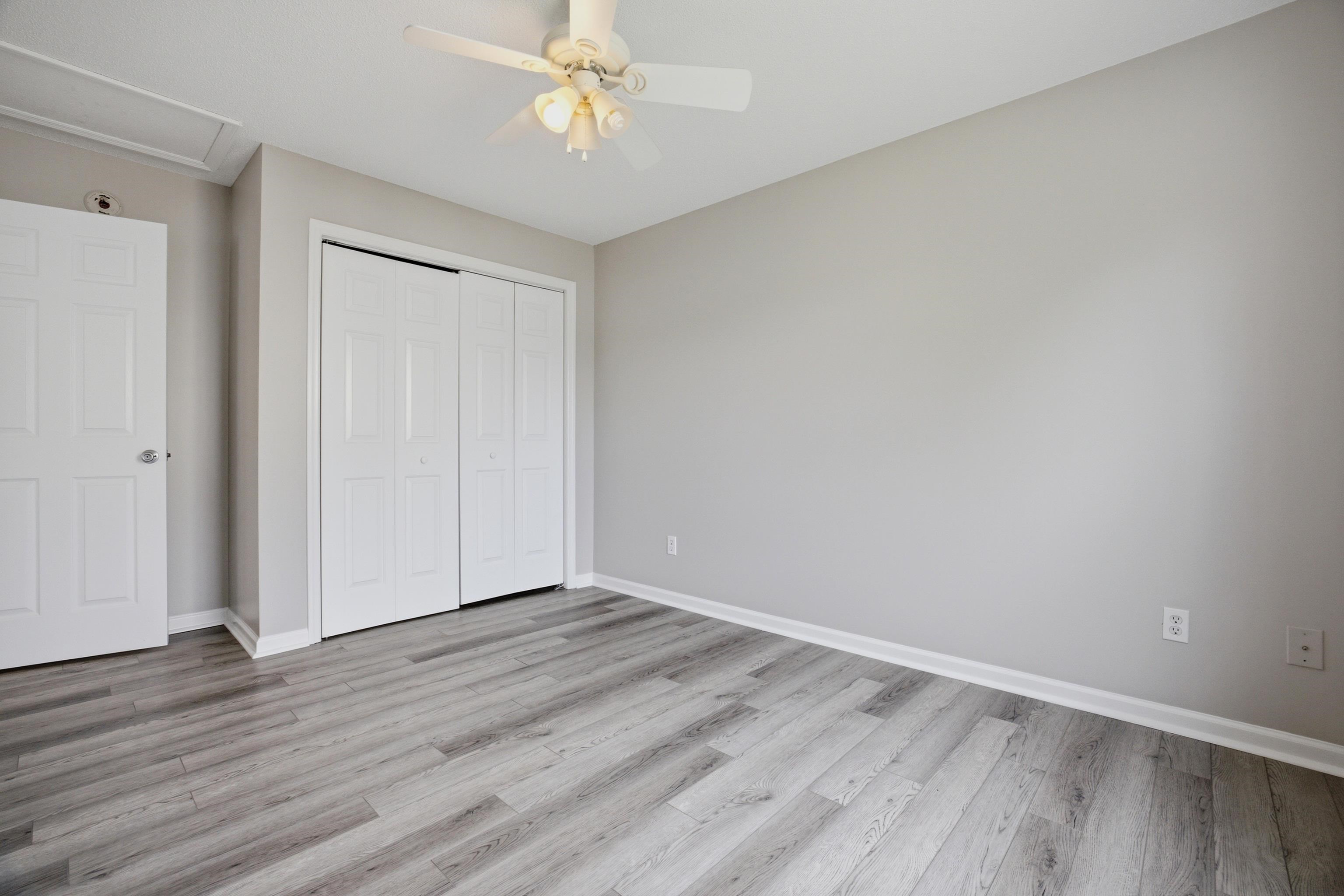 2707 Woodcreek Ln. Property Photo 25