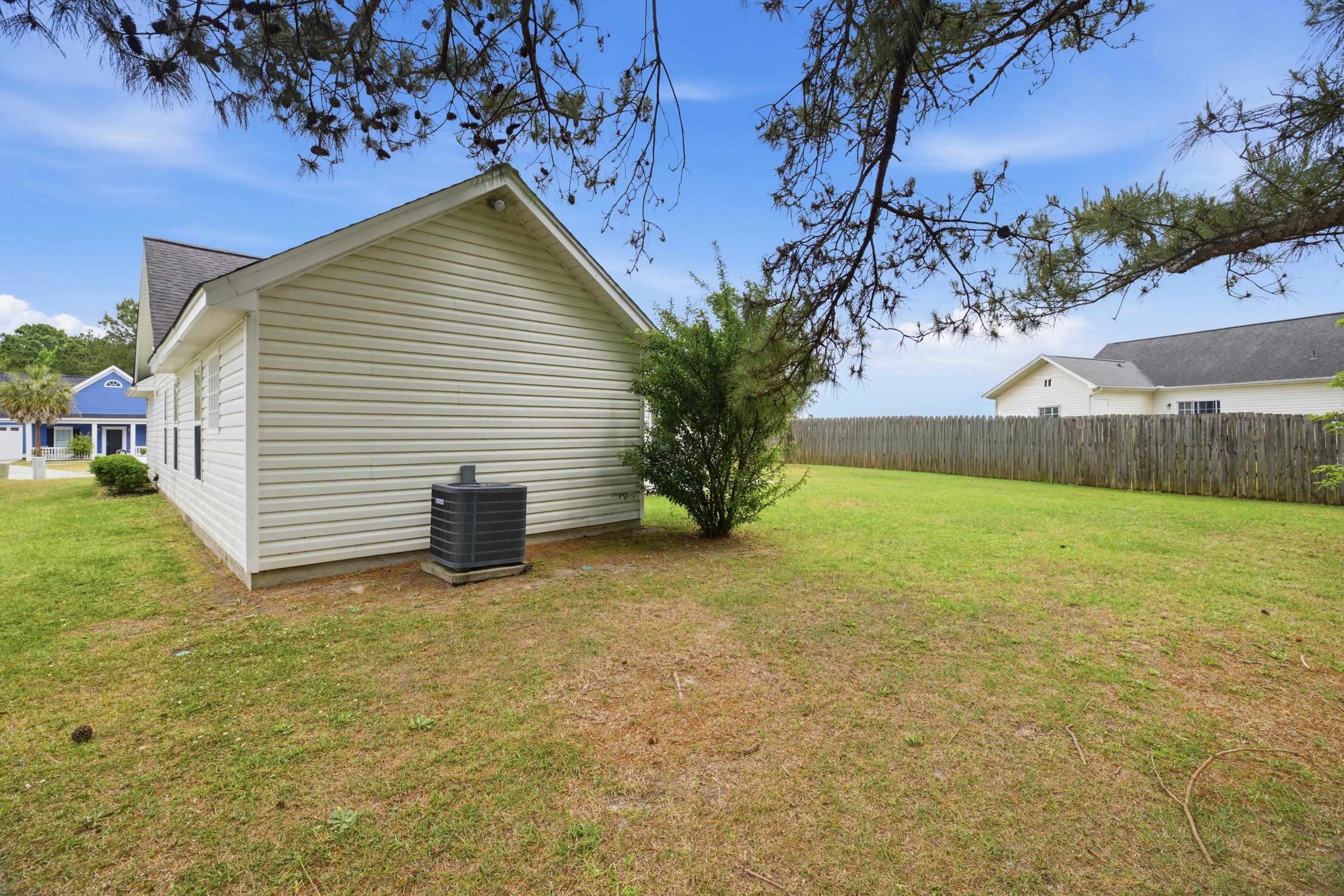 2707 Woodcreek Ln. Property Photo 33